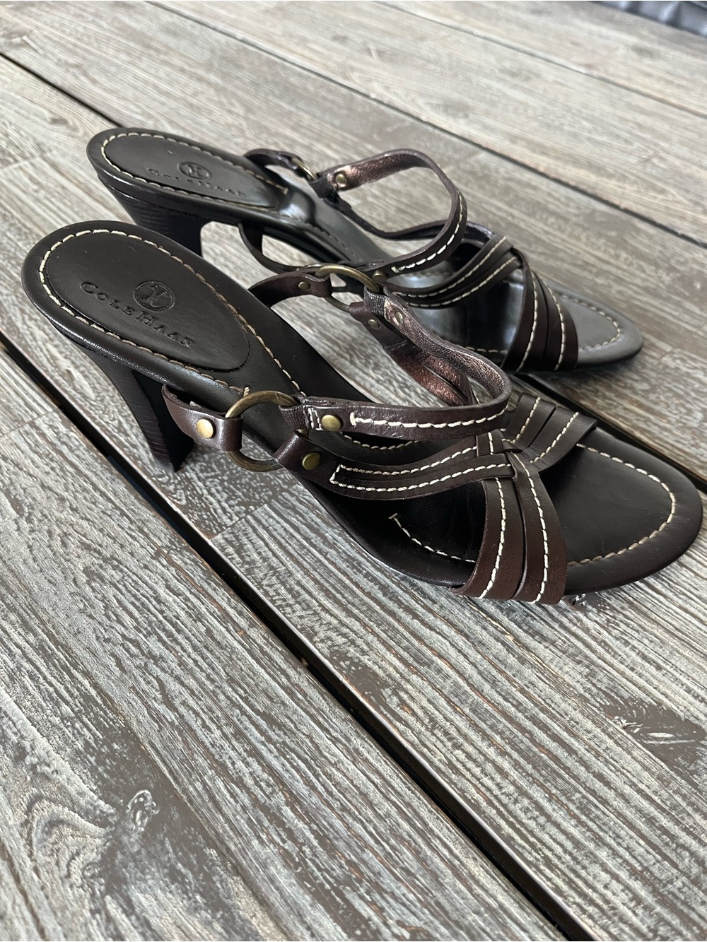 COLE HAAN brown strappy sandal, size 9.
